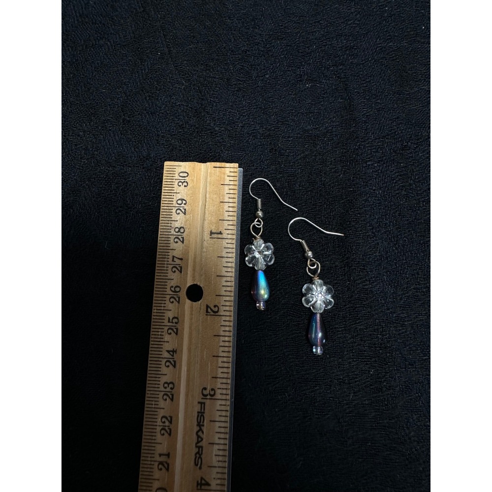 Glass Flower Drop Earrings Purple Iridescent Silver‎ Tone Floral - Picture 6 of 7